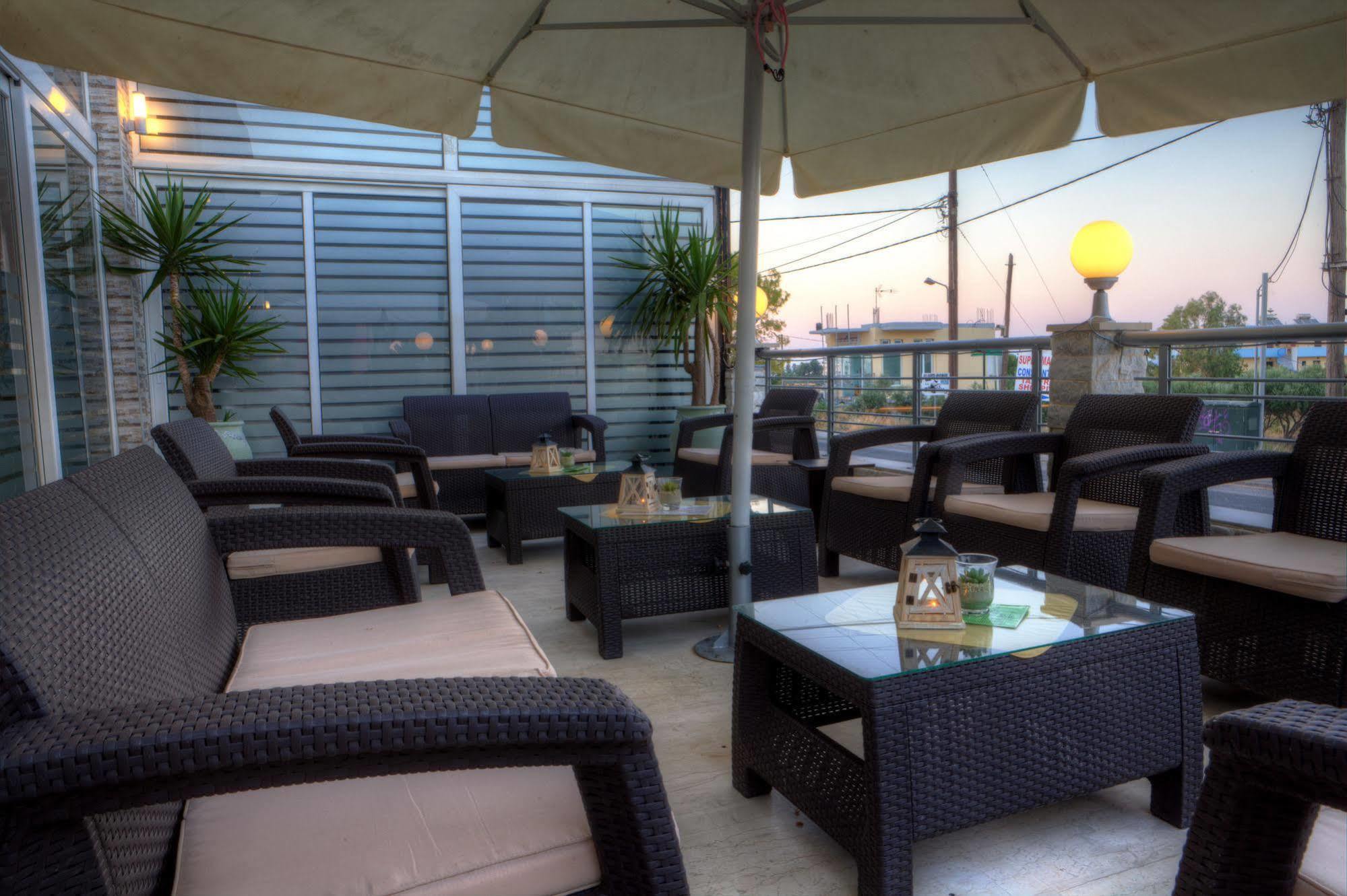 Sunny Days Hotell Tigaki Exteriör bild
